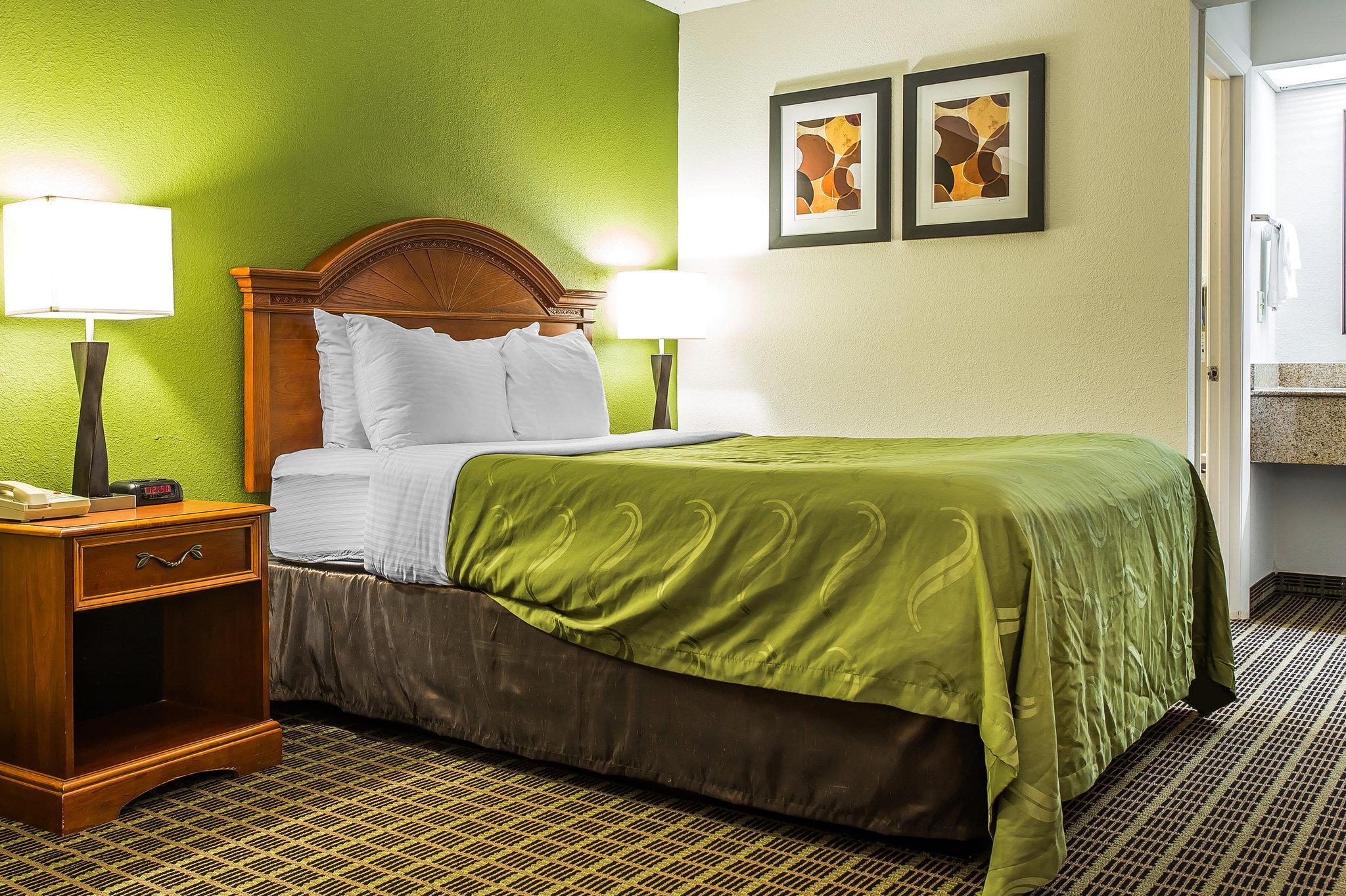 Quality Inn & Suites Orangeburg Ngoại thất bức ảnh
