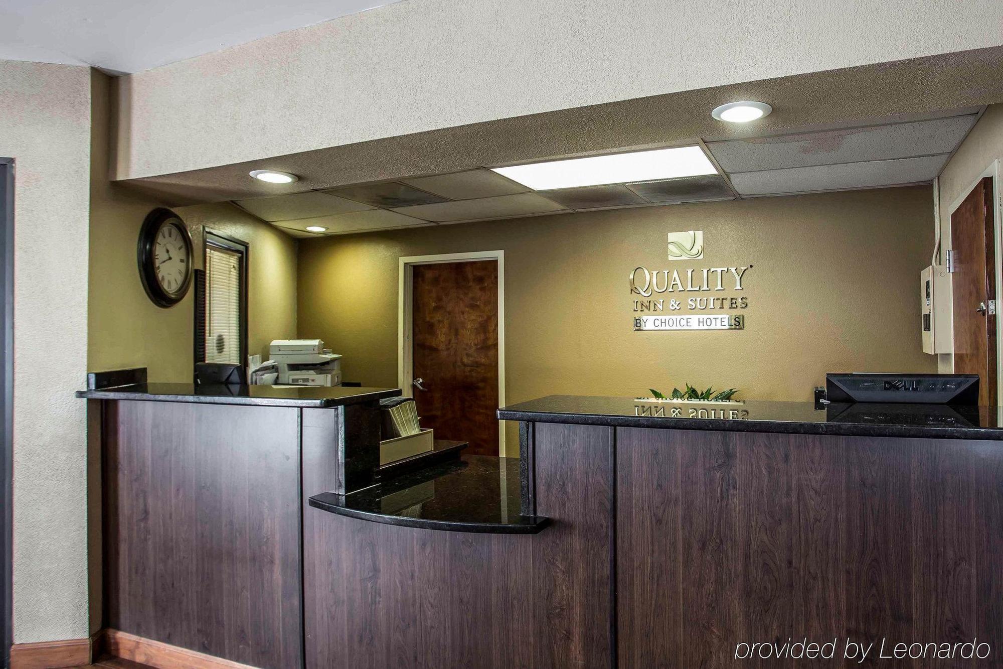 Quality Inn & Suites Orangeburg Ngoại thất bức ảnh