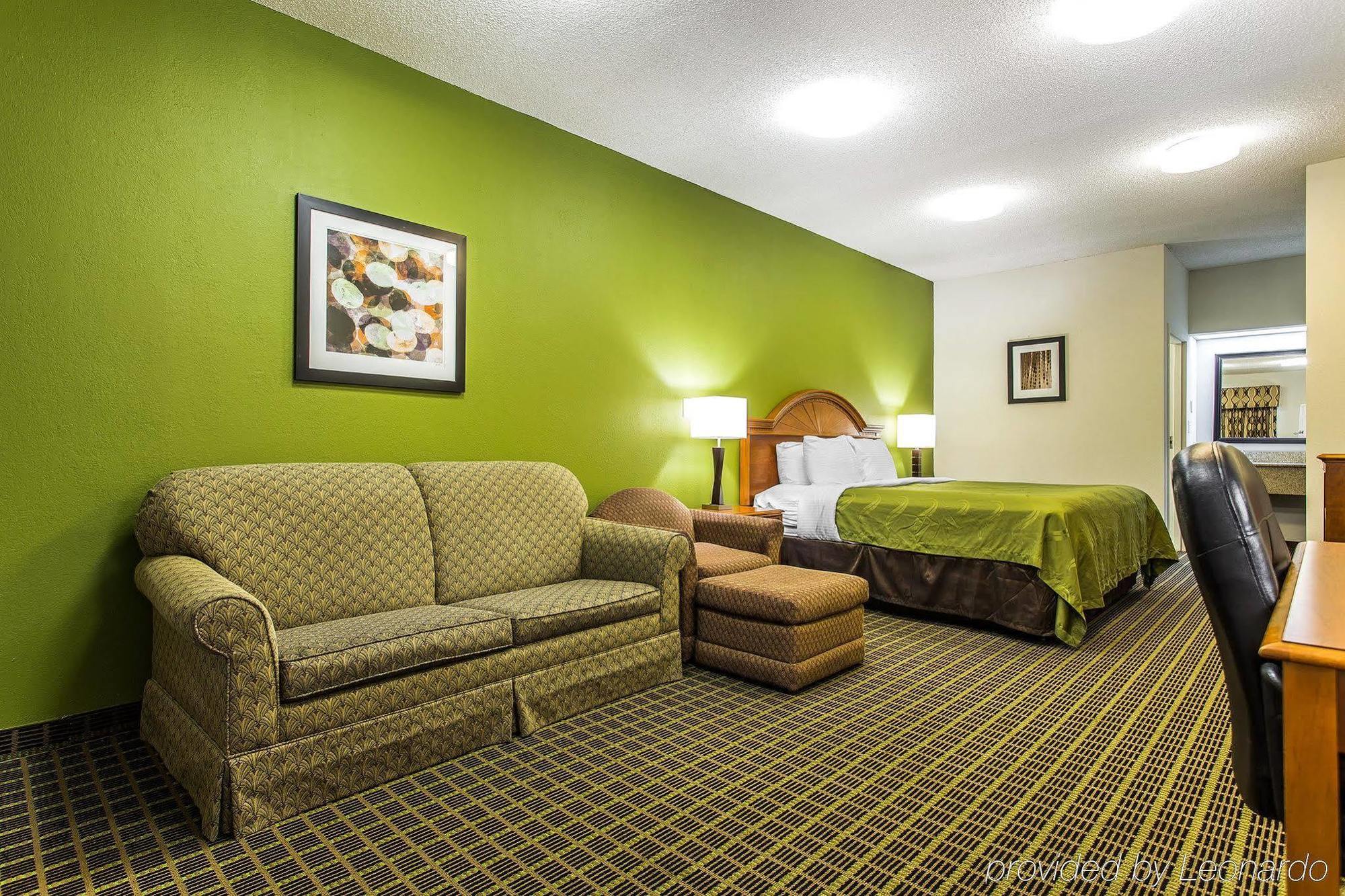 Quality Inn & Suites Orangeburg Ngoại thất bức ảnh